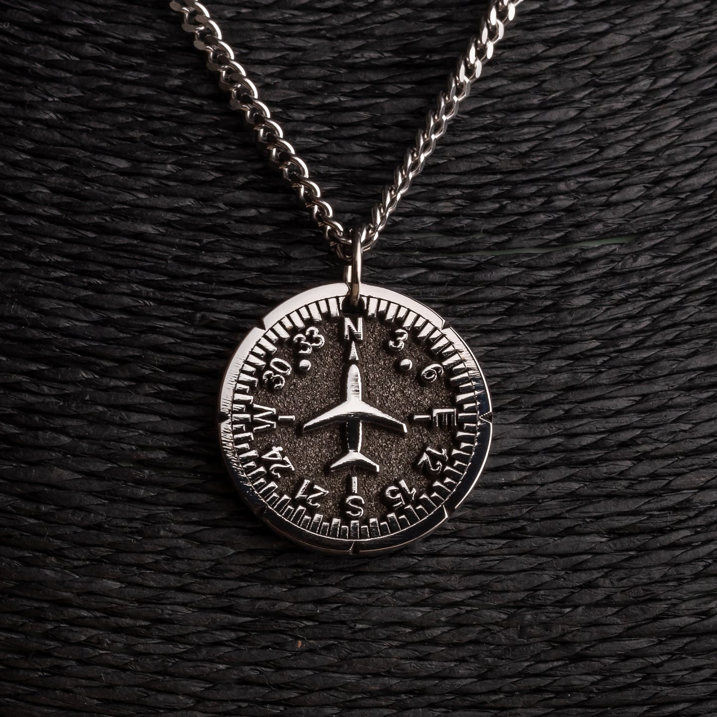 Aircraft Cabin Crew Necklace Flight Attendant Pendant Gift for Pilot and Traveler