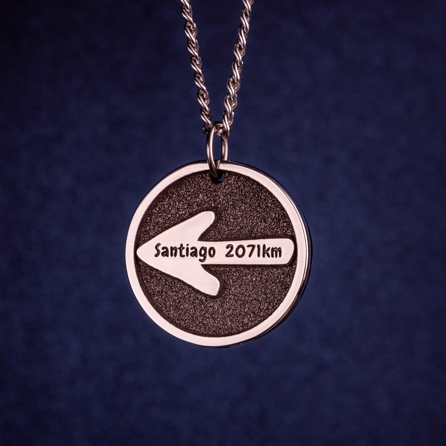 Camino Arrow with Kilometers Traveled Necklace. Pilgrim Jewelry. Camino de Santiago Pendant, Jakobsweg