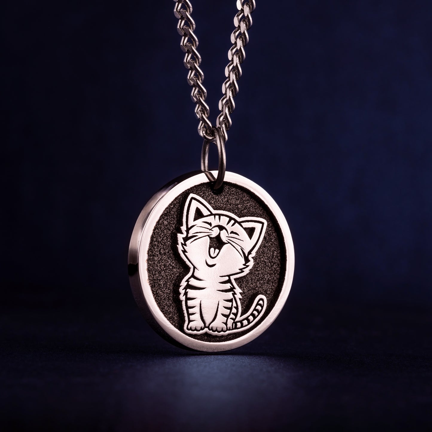 Happy Cat Mom Necklace Smiling Cat Pendant Cat Lover Gift. Cat Owners Jewelry. Kitty Lovers present