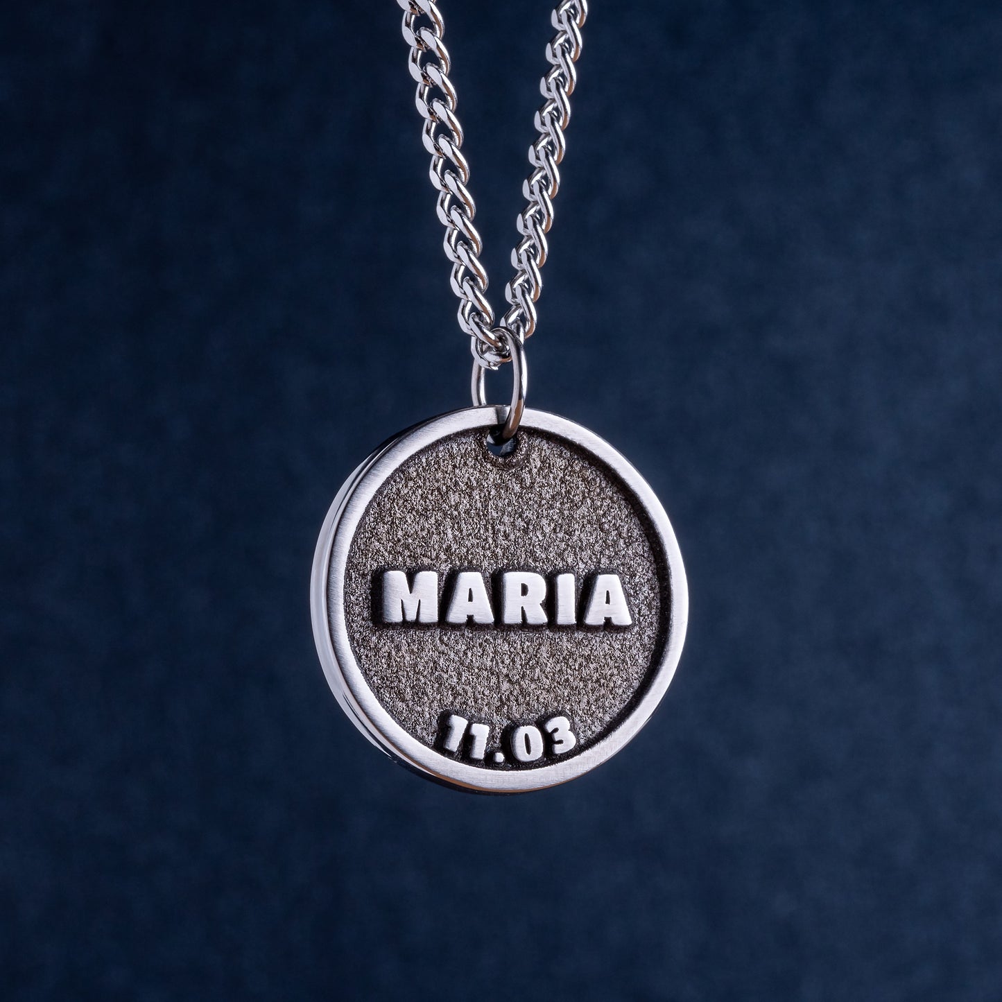 Name pendant with date of birth