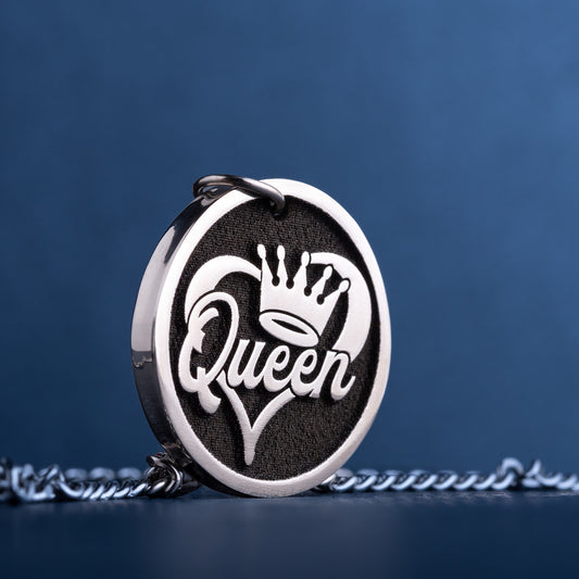 Queen Engraved Pendants - The Perfect Gift for Girls! Custom Necklace For for The Queen of Your Heart